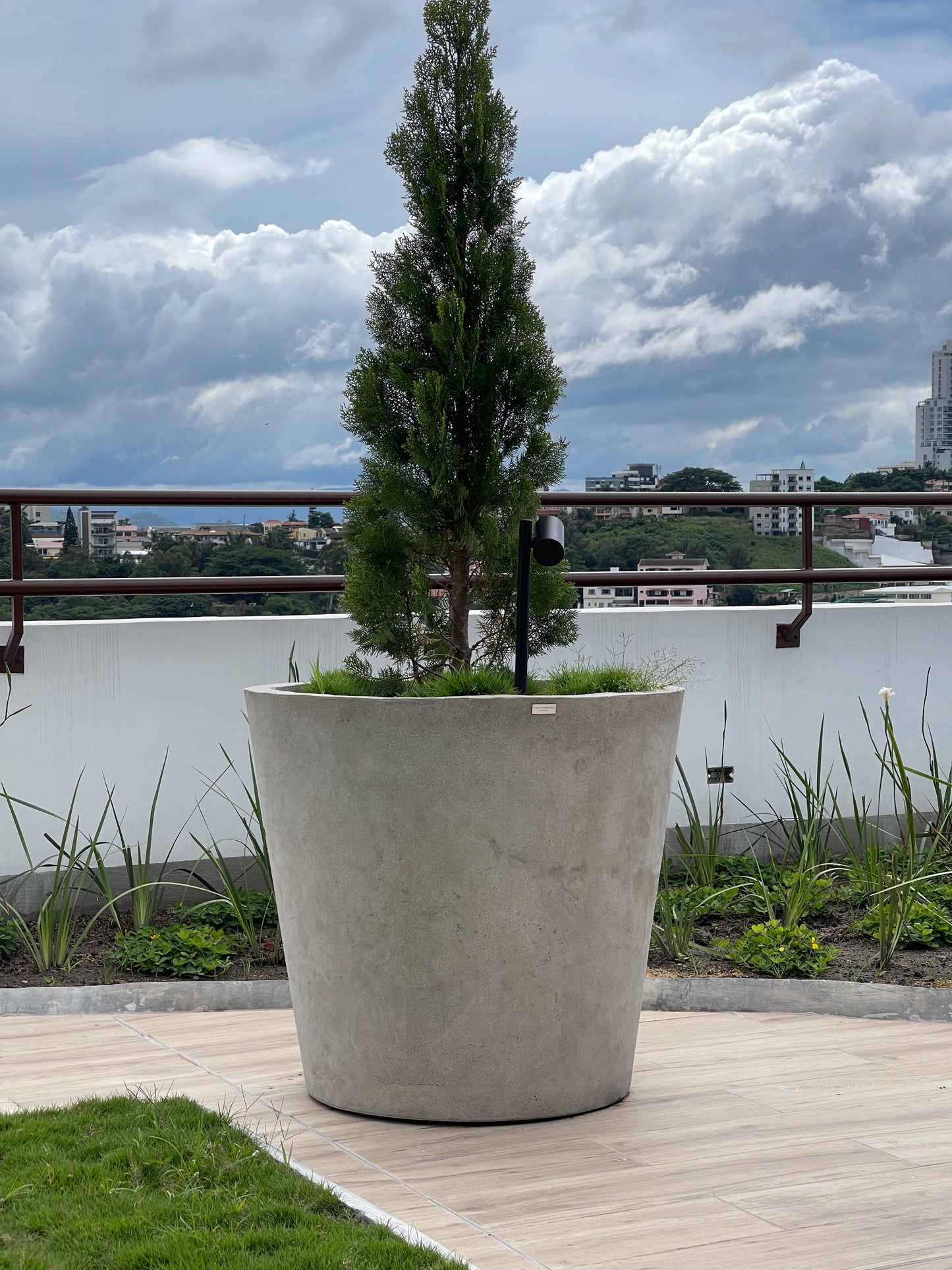 JARDINERA XLF